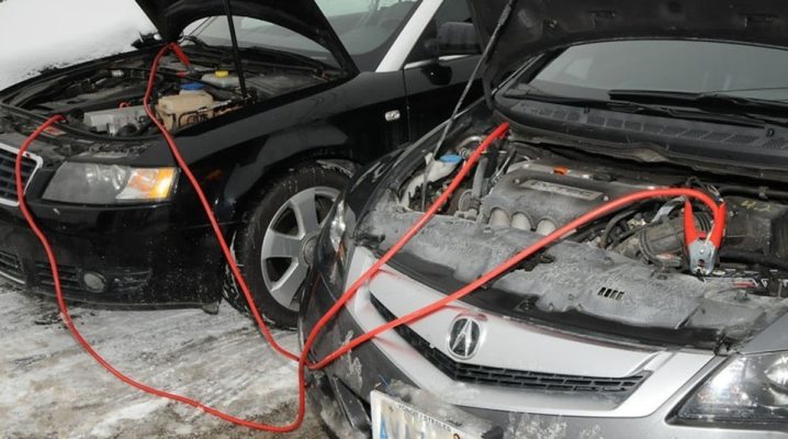 Dịch vụ kích bình xe ô tô Thái Bình - Giải pháp cho xe hết điện giữa đường 4 Dich Vu Kich Binh O To Binh Tan 247