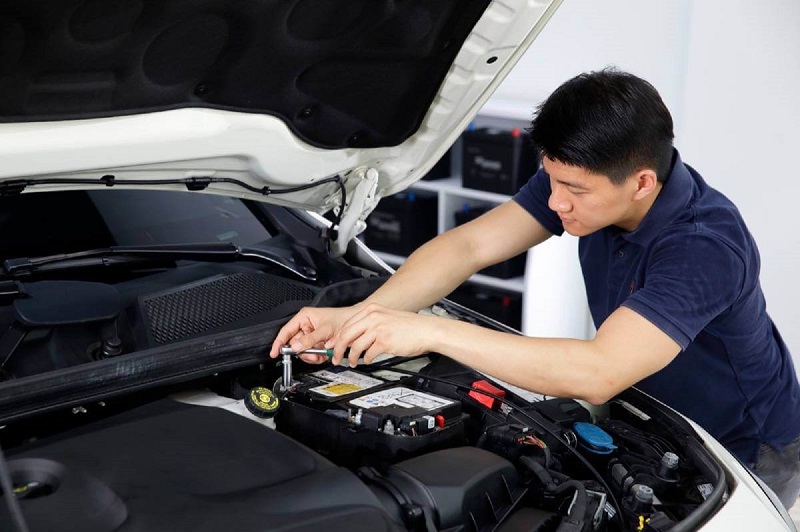 Thay ắc quy với giá bình ắc quy ô tô Hải Dương cạnh tranh nhất 1 Thay ắc quy với giá bình ắc quy ô tô Hải Dương cạnh tranh nhất