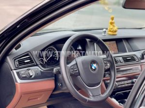 Xe BMW 520i 2016