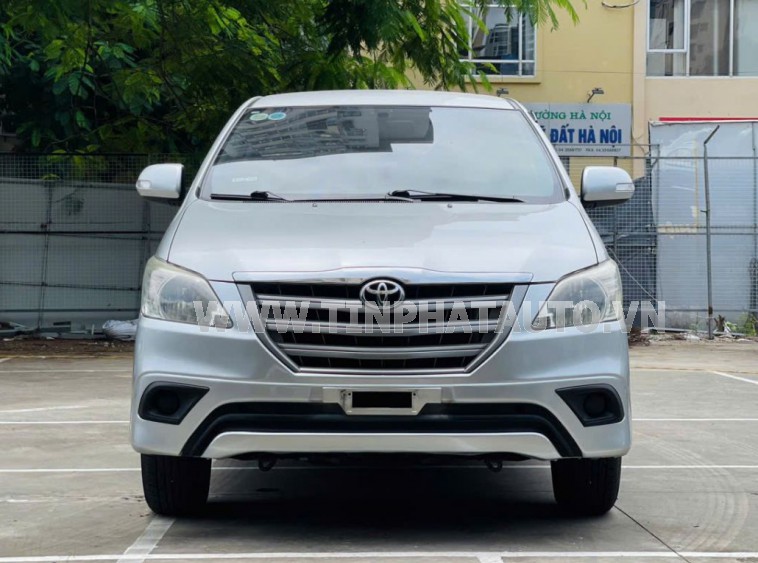 Toyota Innova 2.0E 2016