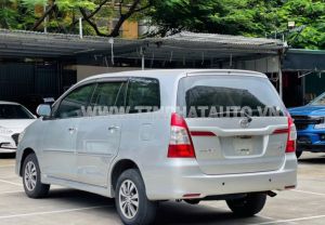 Xe Toyota Innova 2.0E 2016