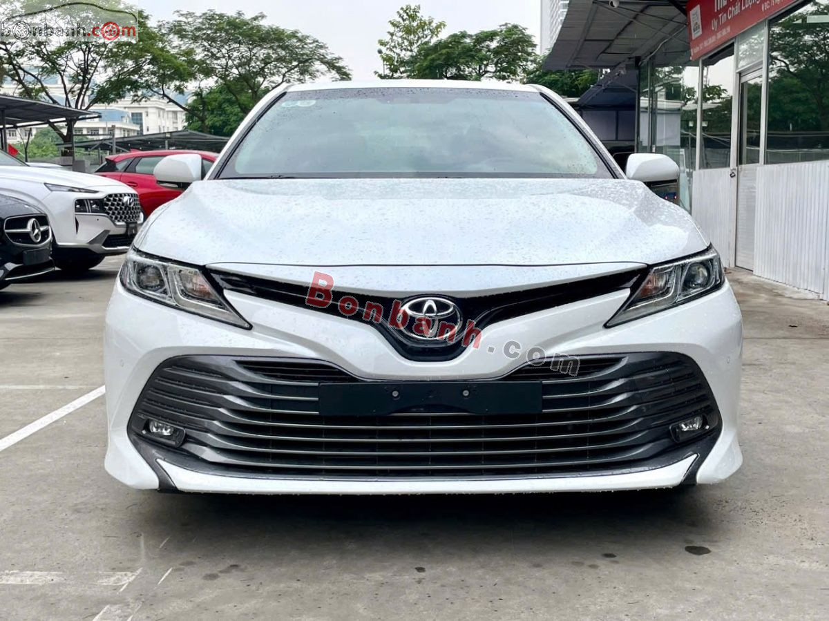 Toyota Camry 2.0G