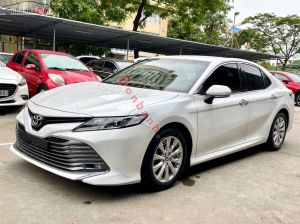 Xe Toyota Camry 2.0G 2021