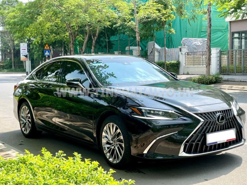 Lexus ES 250 2023