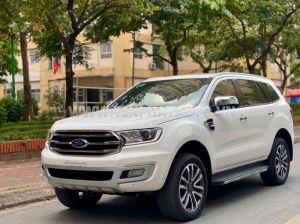 Xe Ford Everest Titanium 2.0L 4x4 AT 2020