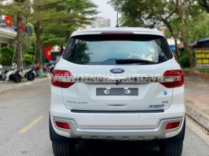 Xe Ford Everest Titanium 2.0L 4x4 AT 2020