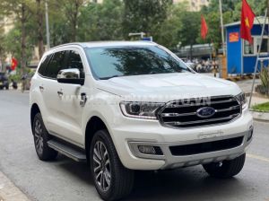 Xe Ford Everest Titanium 2.0L 4x4 AT 2020