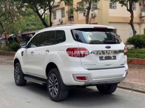 Xe Ford Everest Titanium 2.0L 4x4 AT 2020