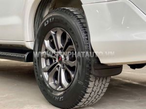 Xe Toyota Fortuner TRD Sportivo 4x4 AT 2015