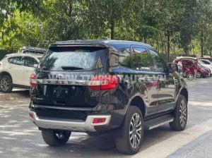 Xe Ford Everest Titanium 2.0L 4x2 AT 2020