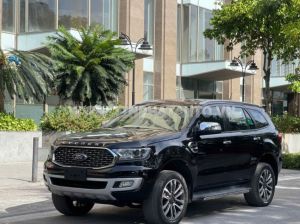 Xe Ford Everest Titanium 2.0L 4x2 AT 2020