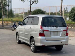 Xe Toyota Innova 2.0E 2016