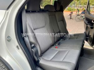 Xe Toyota Fortuner 2.4L 4x2 MT 2022