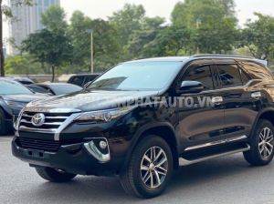 Xe Toyota Fortuner 2.8V 4x4 AT 2018