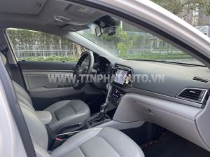 Xe Hyundai Elantra 2.0 AT 2017