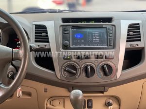 Xe Toyota Fortuner 2.5G 2011