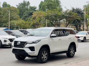 Xe Toyota Fortuner 2.4G 4x2 AT 2021