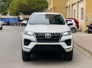 Xe Toyota Fortuner 2.4G 4x2 AT 2021