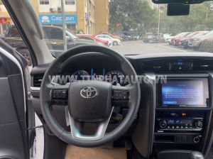 Xe Toyota Fortuner 2.4G 4x2 AT 2021