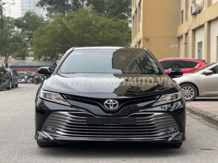 Toyota Camry 2.0G