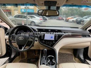 Xe Toyota Camry 2.0G 2019