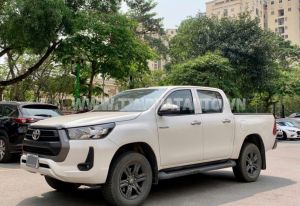 Xe Toyota Hilux 2.4L 4x2 AT 2021