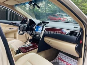 Xe Toyota Camry 2.0E 2014