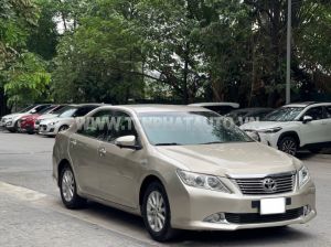 Xe Toyota Camry 2.0E 2014