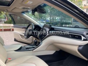 Xe Toyota Camry 2.0Q 2022