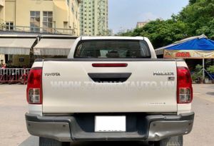 Xe Toyota Hilux 2.4L 4x2 AT 2021