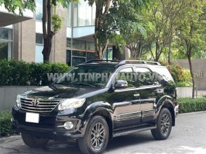 Xe Toyota Fortuner 2.7V 4x4 AT 2015