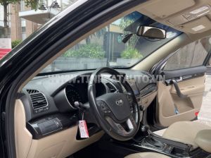 Xe Kia Sorento 2.4 GAT Deluxe 2019