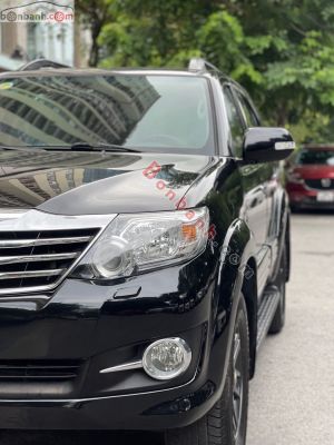 Xe Toyota Fortuner 2.7V 4x4 AT 2015