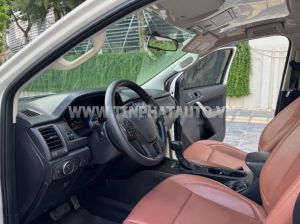 Xe Ford Ranger XLS 2.2L 4x2 AT 2020