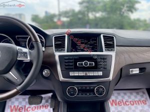 Xe Mercedes Benz 400 4Matic 2015