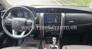 Xe Toyota Fortuner 2.7V 4x2 AT TRD 2019