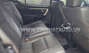 Xe Toyota Fortuner 2.7V 4x2 AT TRD 2019