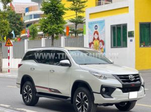 Xe Toyota Fortuner 2.7V 4x2 AT TRD 2019
