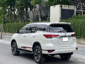 Xe Toyota Fortuner 2.7V 4x2 AT TRD 2019