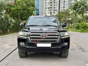 Xe Toyota Land Cruiser 4.6 V8 2020