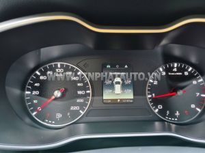 Xe MG ZS Standard 1.5 AT 2WD 2024