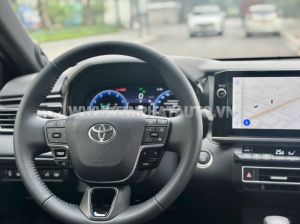 Xe Toyota Camry 2.0Q 2025